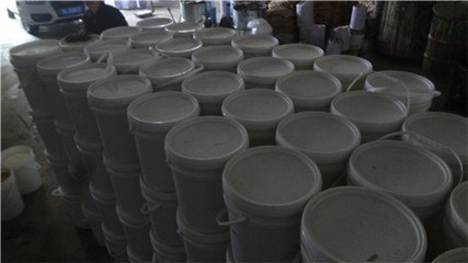 廠(chǎng)家供應(yīng)無(wú)溶劑環(huán)保的水性環(huán)氧固化劑 水性的更便宜圖片_高清圖_細(xì)節(jié)圖-蘇州梅果望化工 -